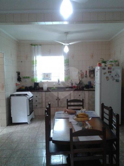 Foto REO173837