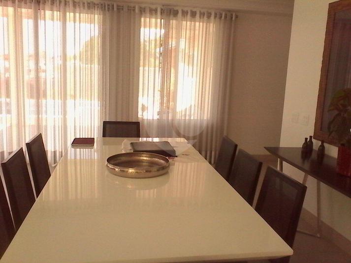 Foto REO174053