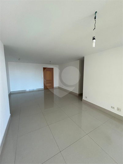 Foto REO174167