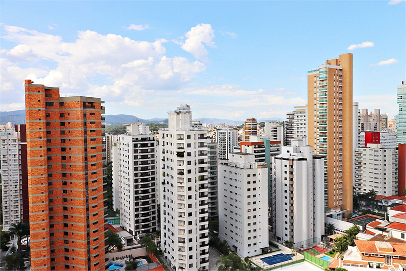 Foto REO174201