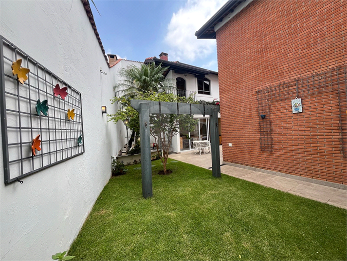 Foto REO174284