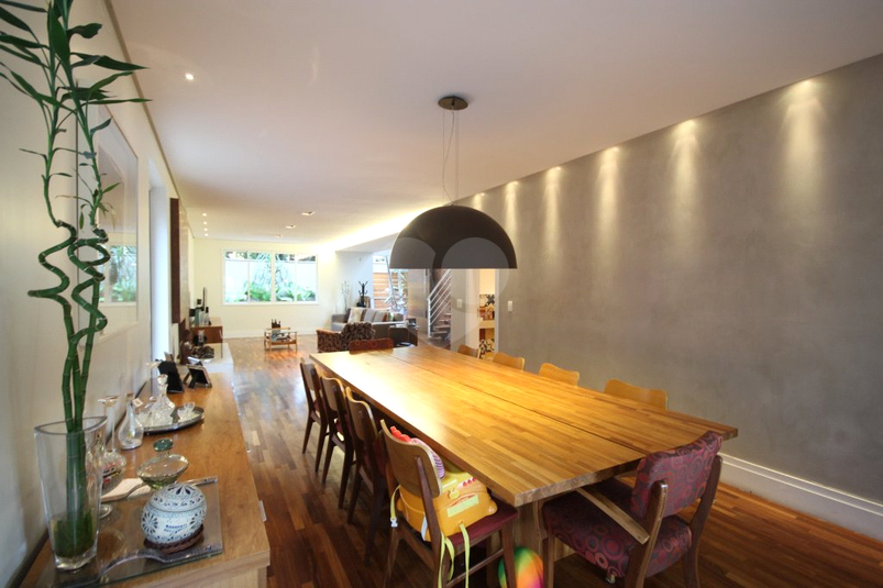Foto REO17429