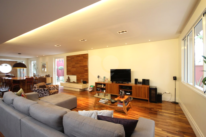 Foto REO17429