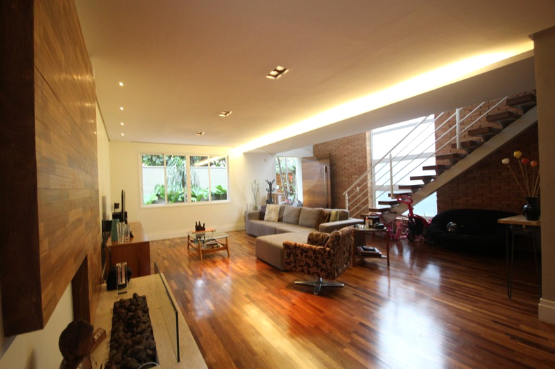 Foto REO17429