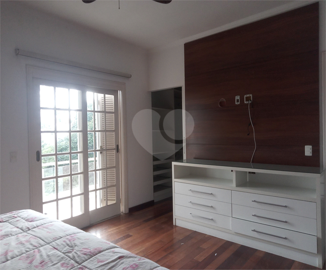 Foto REO174299