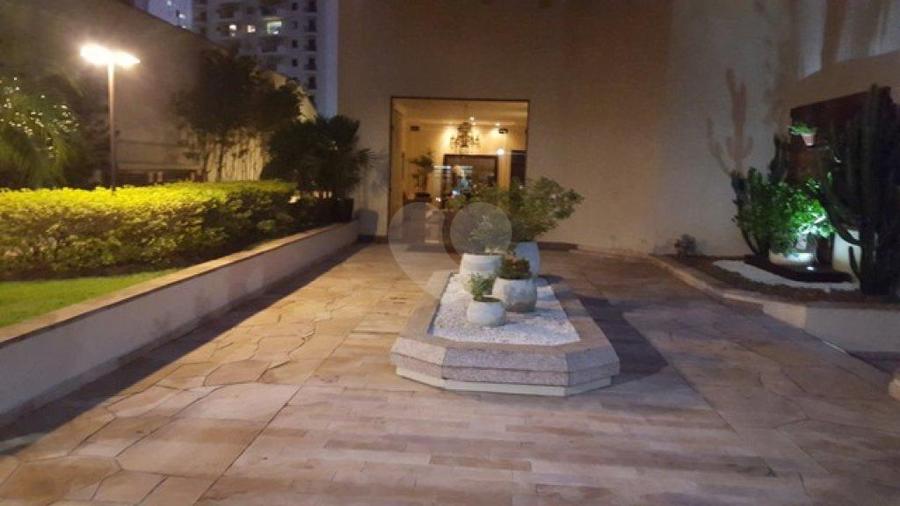 Venda Apartamento São Paulo Santana REO174322 29