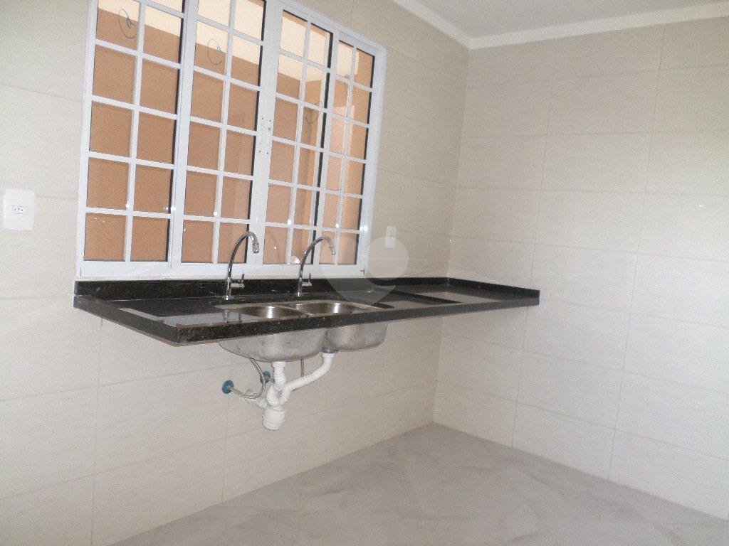 Venda Sobrado São Paulo Vila Constança REO175215 7