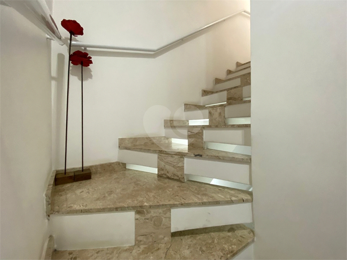 Foto REO175722