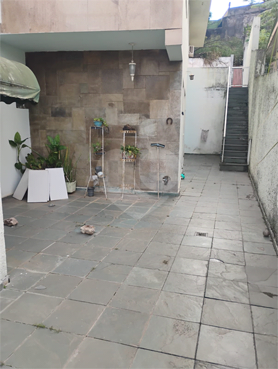 Foto REO178236