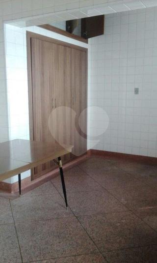 Foto REO178250