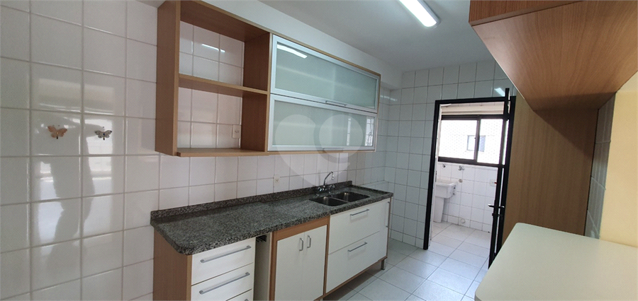 Venda Apartamento São Paulo Santana REO178714 20