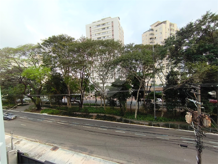 Foto REO179422