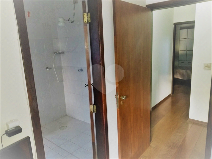 Foto REO180183