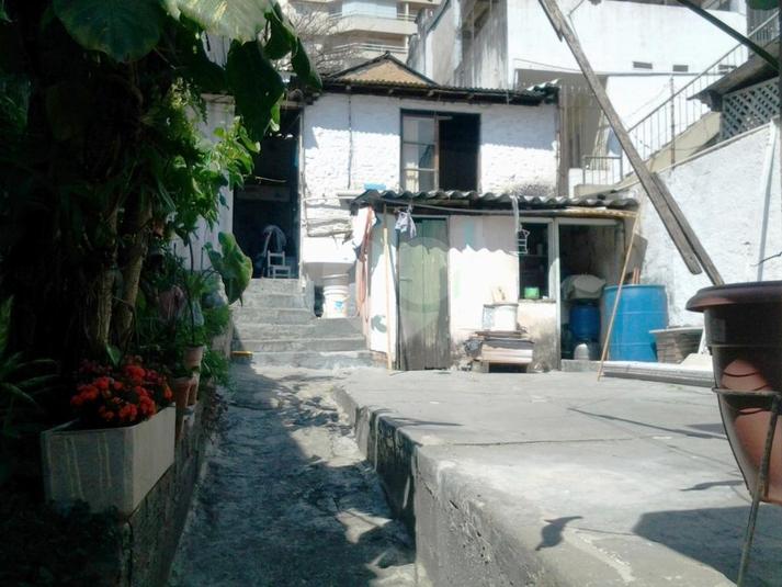 Foto REO180943