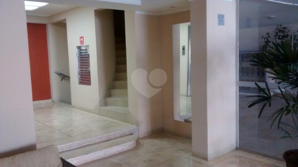 Venda Apartamento São Paulo Cambuci REO18129 26