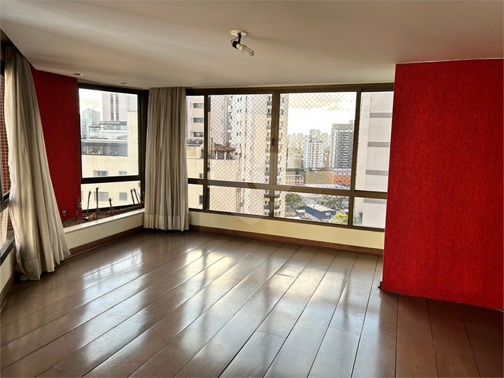 Foto REO181466
