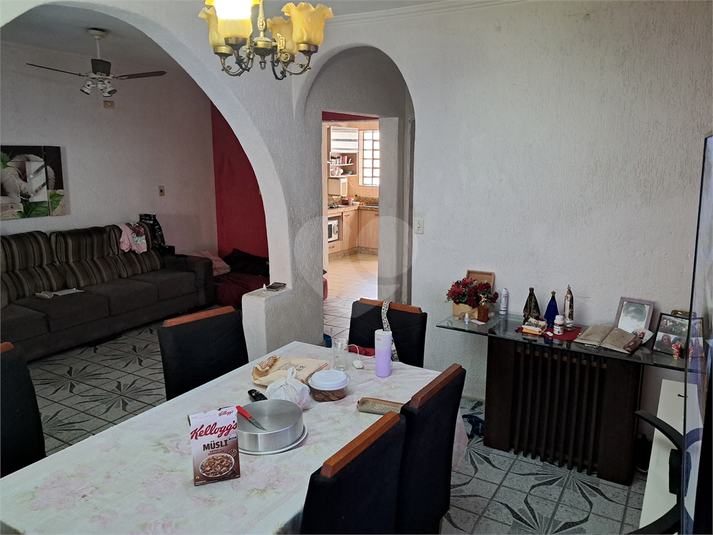 Foto REO181493