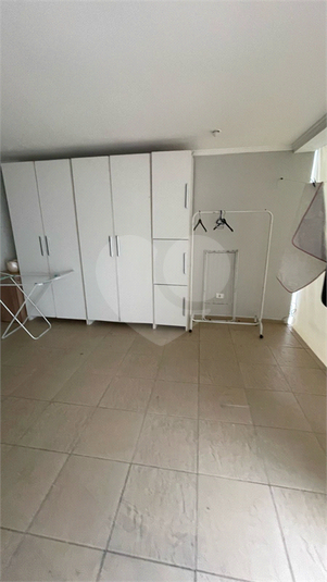 Foto REO181837