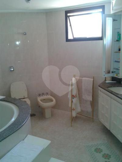 Foto REO182259