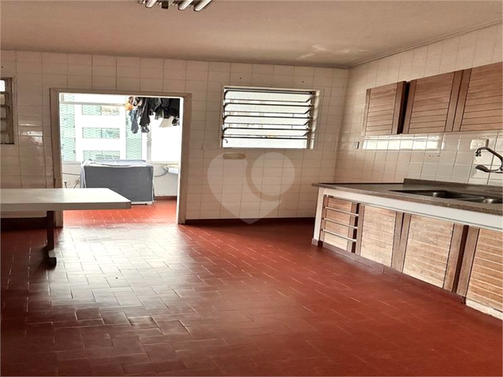 Foto REO18230