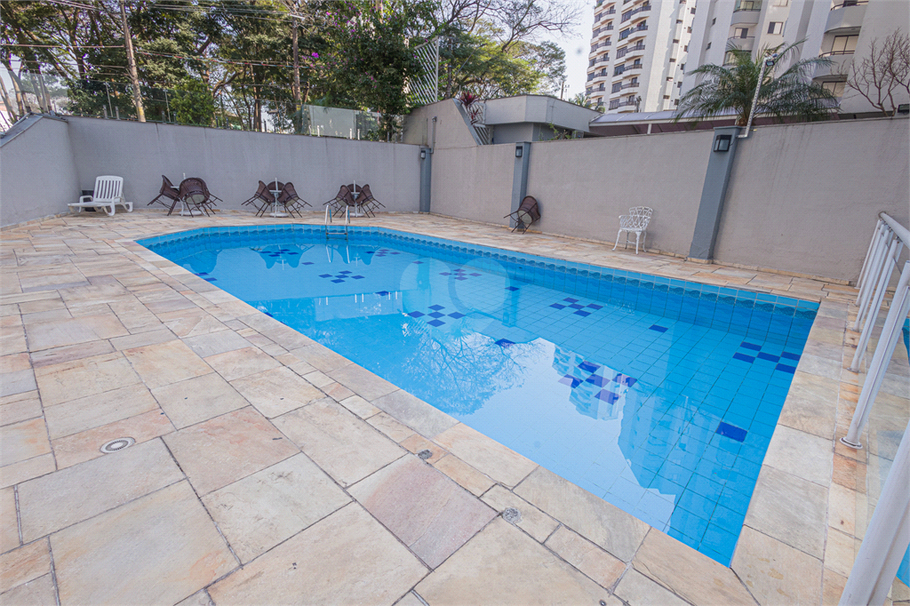 Venda Apartamento Guarulhos Vila Rosália REO182323 35