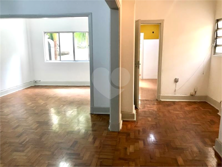 Venda Apartamento São Paulo República REO182640 8