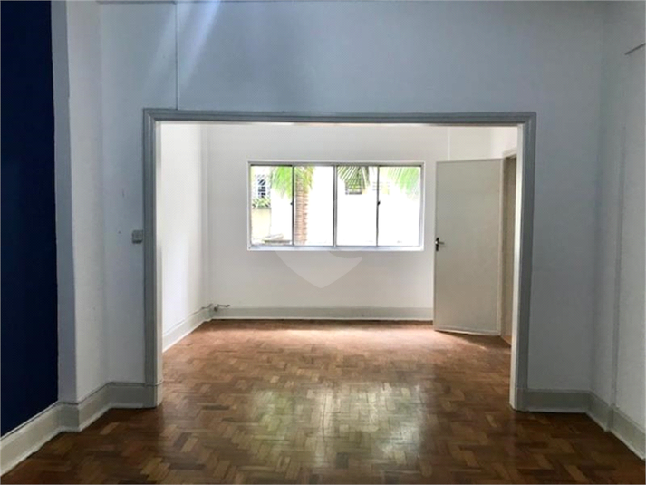 Venda Apartamento São Paulo República REO182640 5