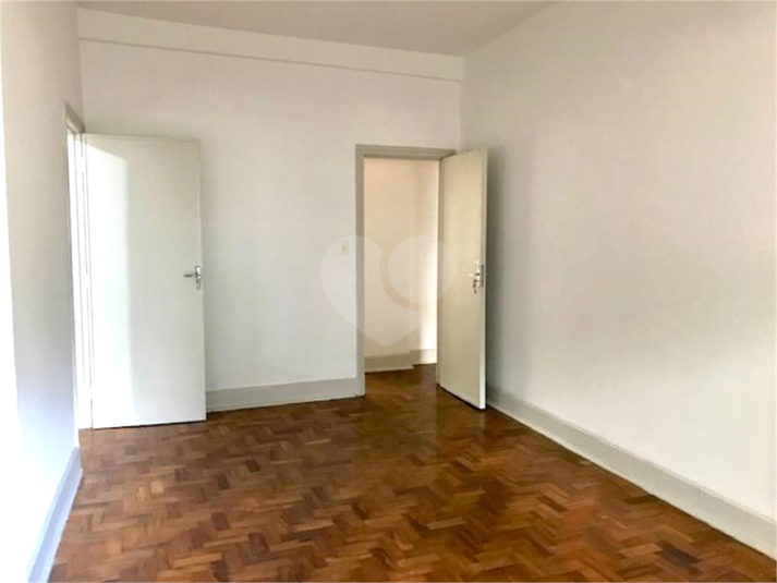 Venda Apartamento São Paulo República REO182640 32