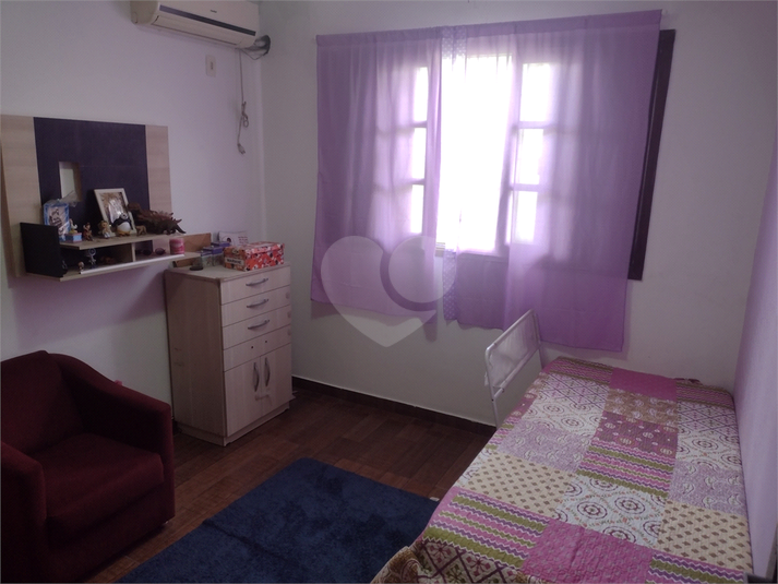 Foto REO182798