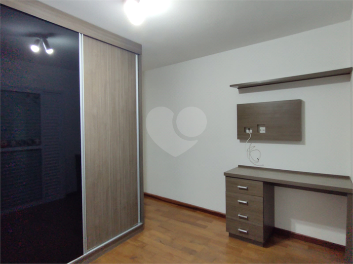 Foto REO183301