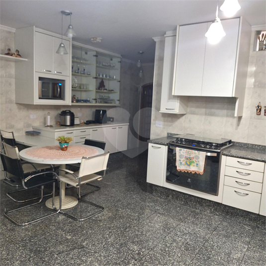 Foto REO183337