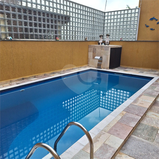 Foto REO183337