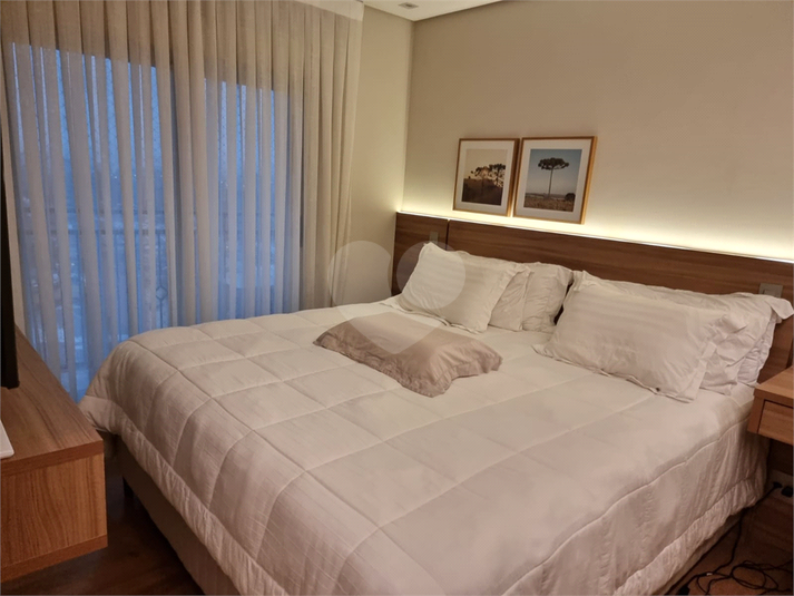 Foto REO183800