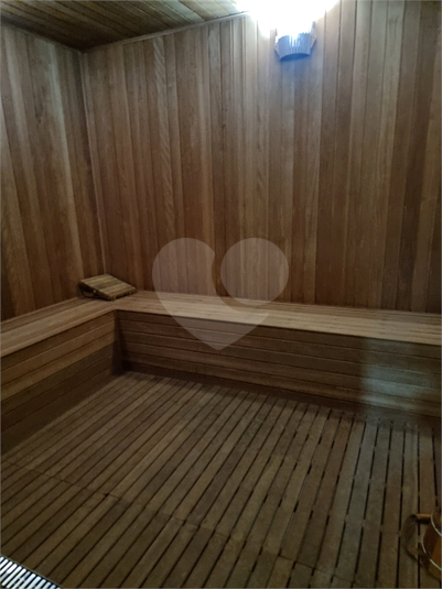 Foto REO183800