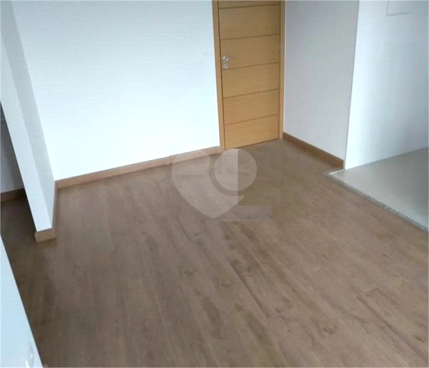 Foto REO183908