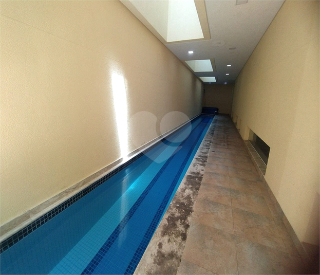 Foto REO183908