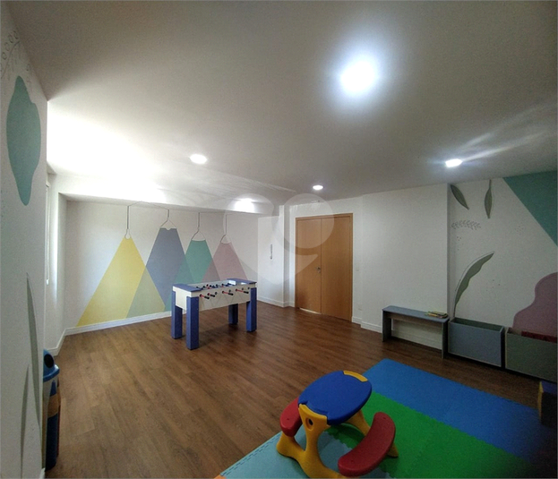 Foto REO183908