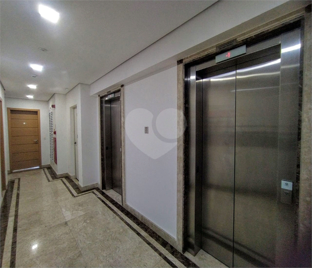 Foto REO183908
