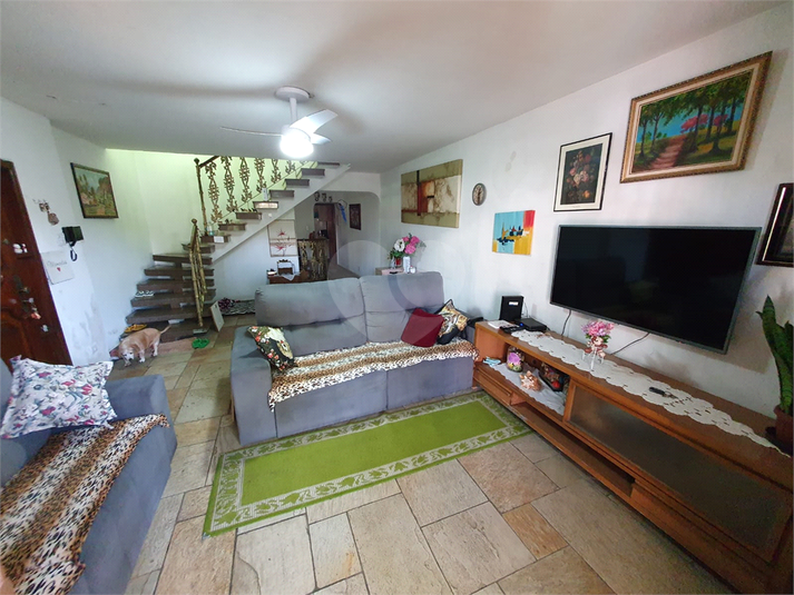 Foto REO183929
