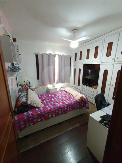 Foto REO183929