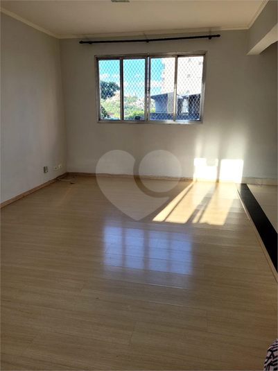 Foto REO183938