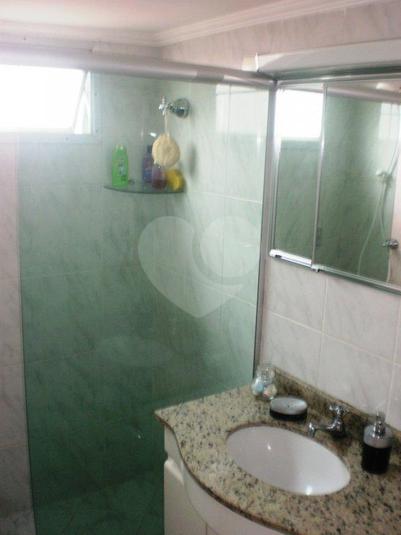 Foto REO183938