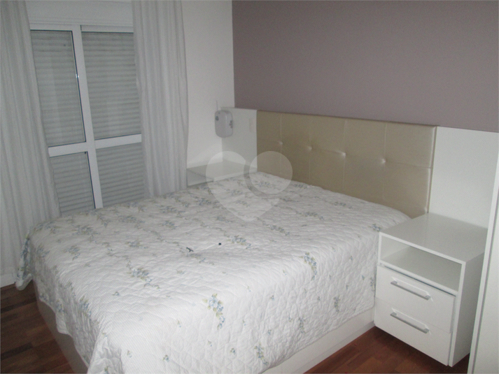 Foto REO184217