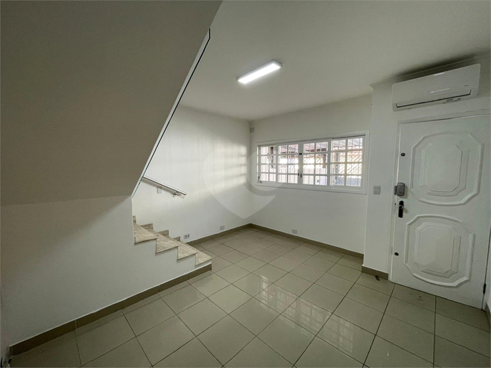 Foto REO184688
