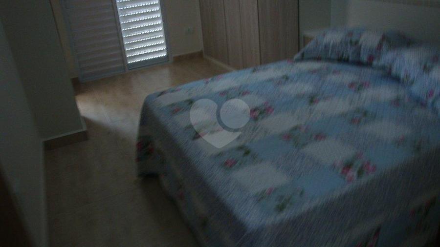 Foto REO184843