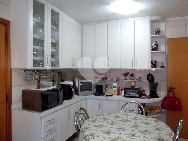 Foto REO185044