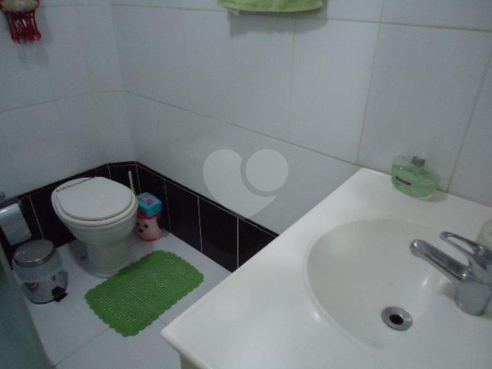 Foto REO185077
