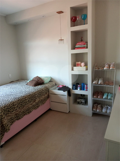 Foto REO185090
