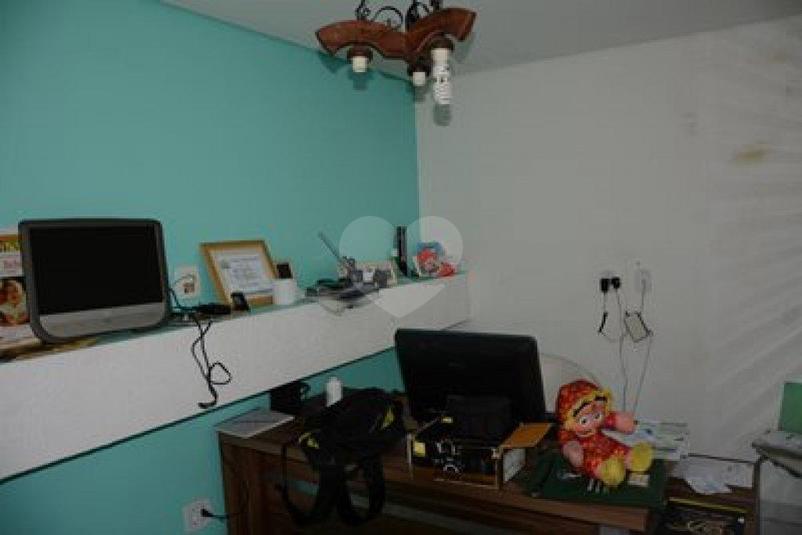 Foto REO185920