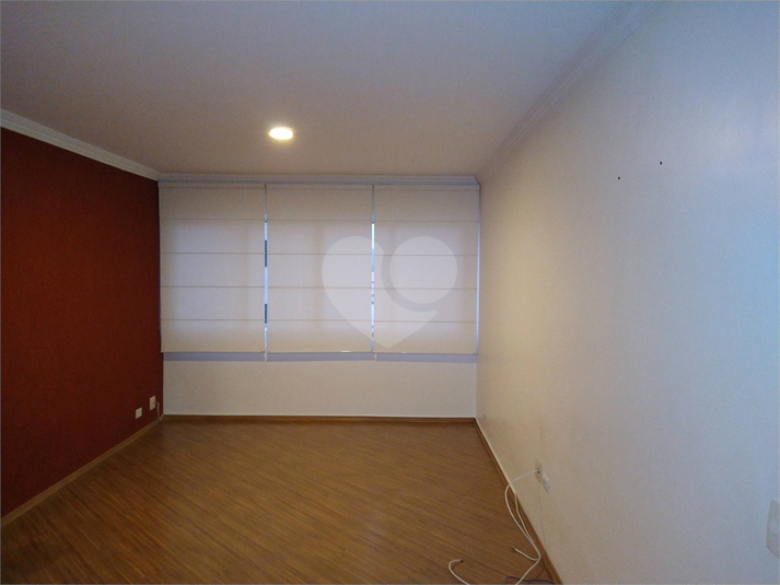 Foto REO186436